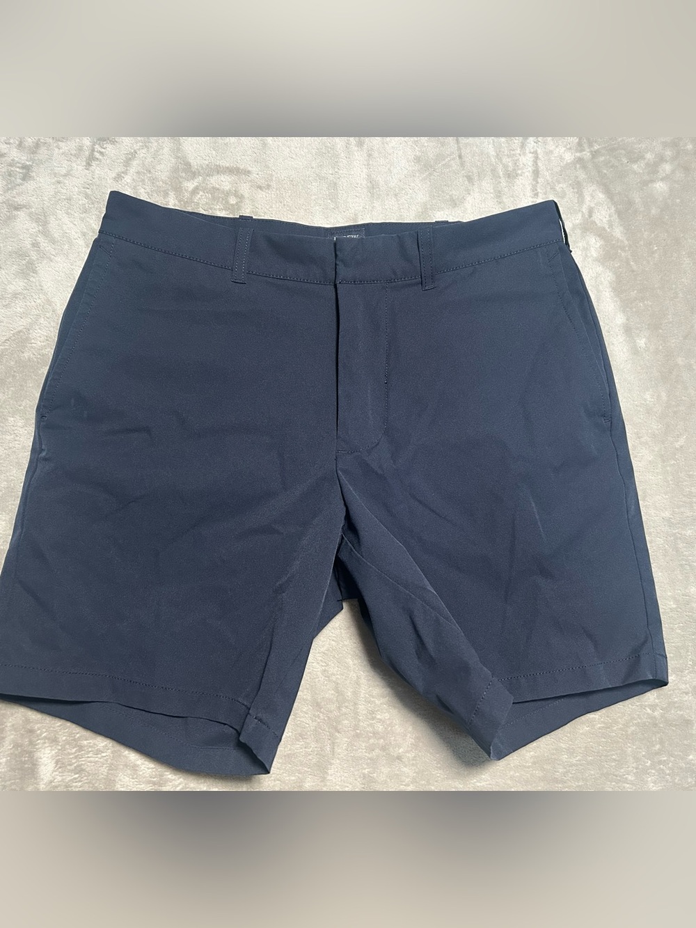J Crew 7” Inseam Golf Chino Shorts Men’s 30 Navy Blue